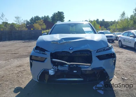 2023 BMW X7 xDrive40I из США, поврежденный, VIN 5UX23EM09P9P75828